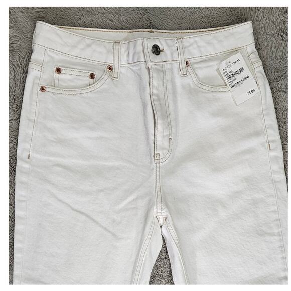 Topshop Straight Leg White Jeans, Raw Frayed Hem, Gold Rivets, Sz 8, NWT - Picture 12 of 12
